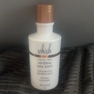Whish Mineral Milk Bath with Rose Hip and Lotus